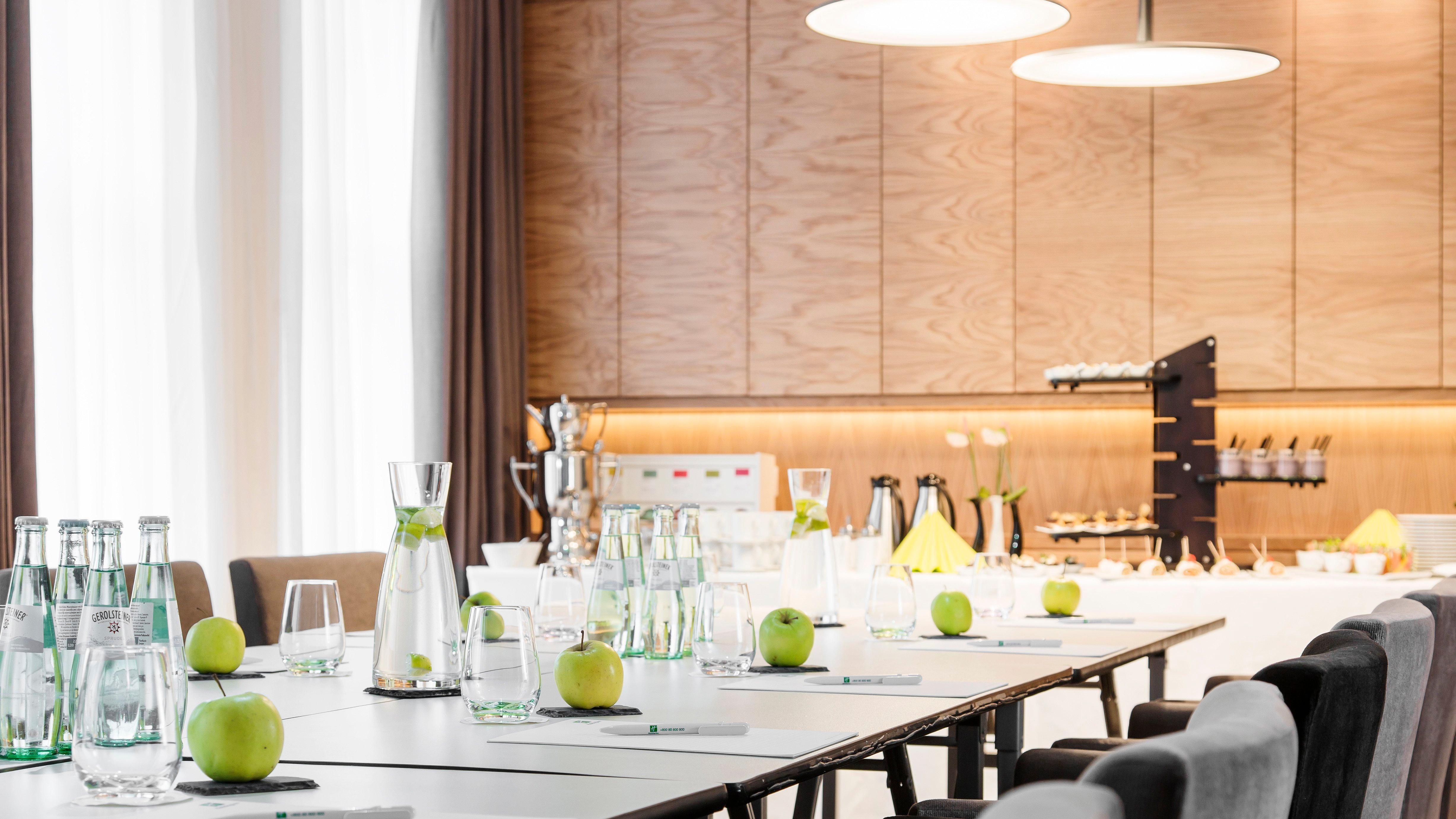 Holiday Inn Dresden - Am Zwinger By Ihg Exterior photo